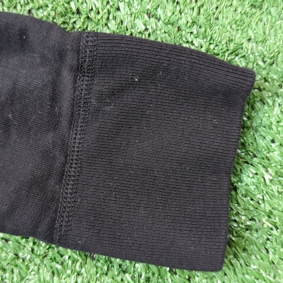 Flint & Tinder black crewneck - Picture 8 of 8